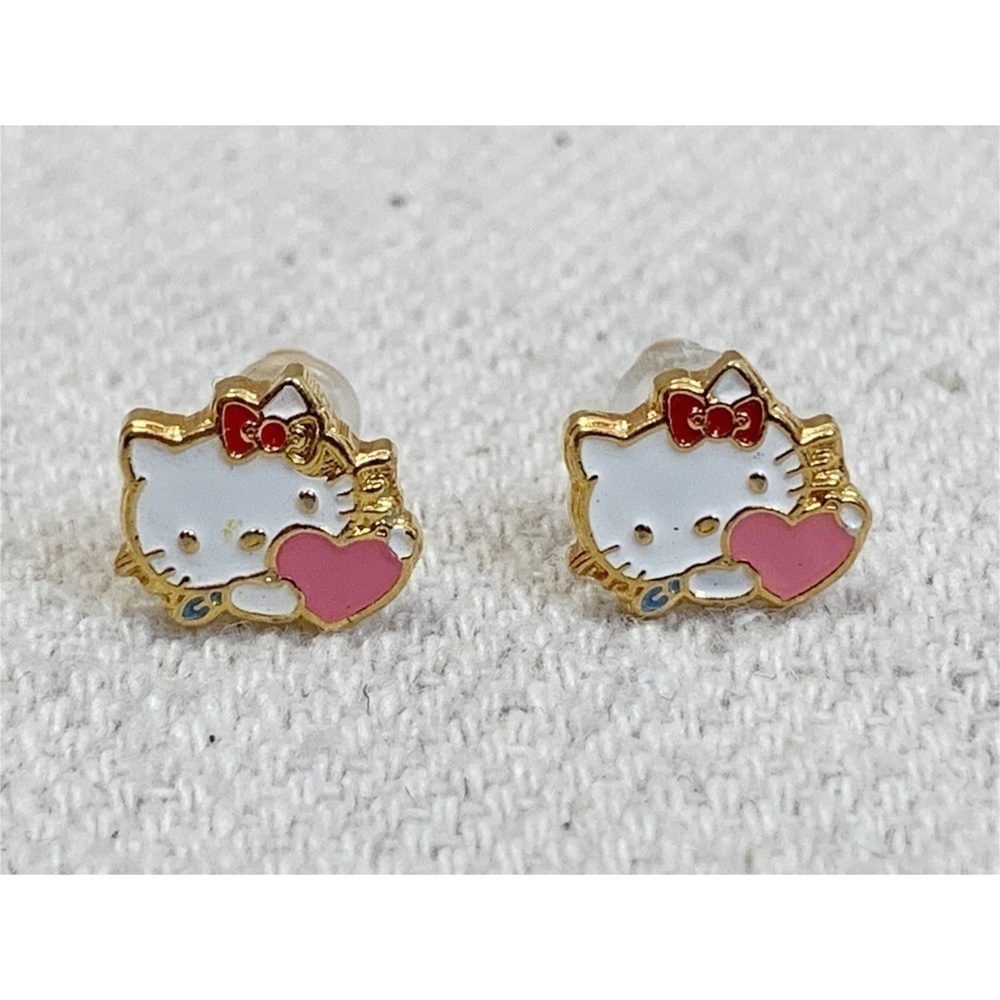 Hello Kitty Post Earrings